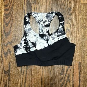 Electric & Rose Black White Tie Dye Sports Bra Size Small